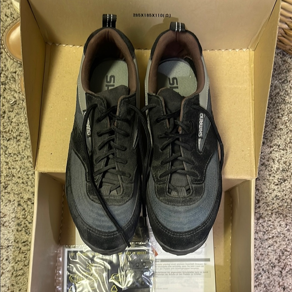 Shimano Black Athletic Shoes with Cushioned Sole